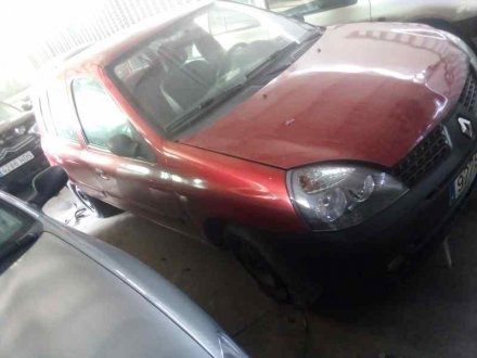 Vehiculo en el desguace: RENAULT CLIO II FASE II (B/CB0) Authentique