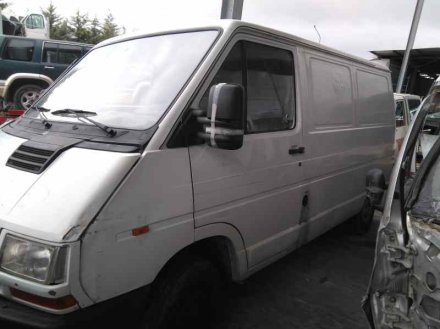 Vehiculo en el desguace: RENAULT TRAFIC (DESDE 5.89) T 1100