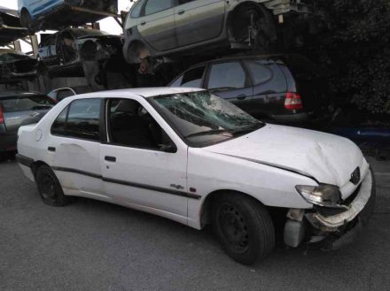 Vehiculo en el desguace: PEUGEOT 306 BERLINA 3/4/5 PUERTAS (S2) Graffic