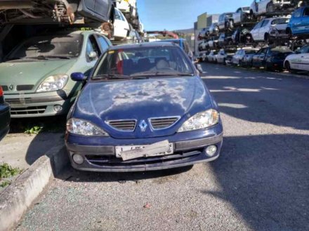 Vehiculo en el desguace: RENAULT MEGANE I CLASSIC (LA0) 1.9 dTi Alize