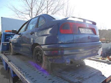 Vehiculo en el desguace: SEAT CORDOBA BERLINA (6K2) GLX