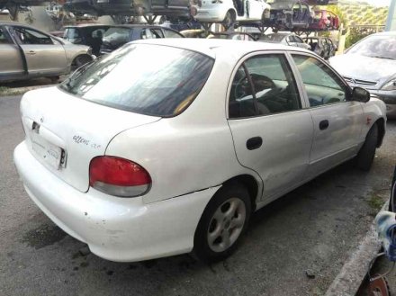 Vehiculo en el desguace: HYUNDAI ACCENT (X3) 1.5 GS