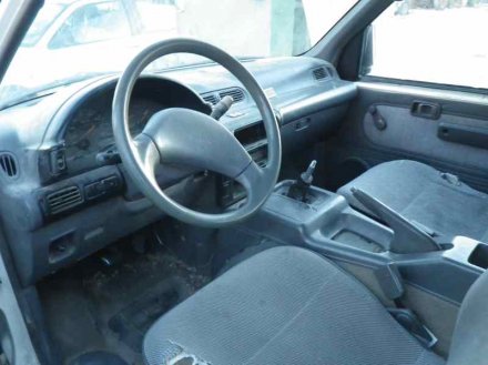 Vehiculo en el desguace: NISSAN SERENA (C23M) 2.3 LX Diesel