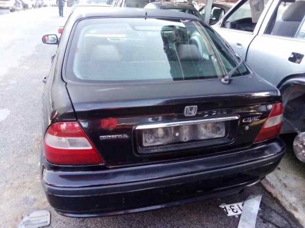 Vehiculo en el desguace: HONDA CIVIC BERLINA .5 (MA/MB) 1.5 LS (MB3)