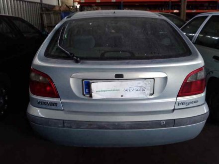 Vehiculo en el desguace: RENAULT MEGANE I CLASSIC (LA0) 1.9 dTi RN (LAON)