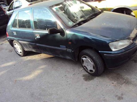 Vehiculo en el desguace: PEUGEOT 106 (S2) Long Beach