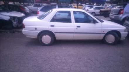 Vehiculo en el desguace: FORD ORION *