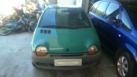 Vehiculo en el desguace: RENAULT TWINGO (CO6) 1.2 (C066/67/68)