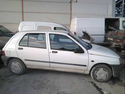 Vehiculo en el desguace: RENAULT CLIO I FASE I+II (B/C57) 1.9 D RN