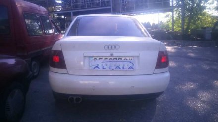 Vehiculo en el desguace: AUDI A4 BERLINA (B5) 1.9 TDI