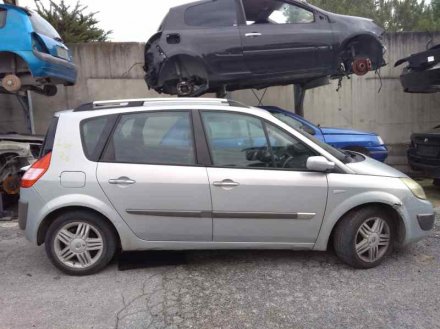 Vehiculo en el desguace: RENAULT SCENIC II Authentique