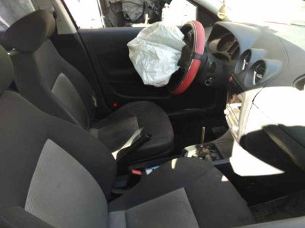 Vehiculo en el desguace: SEAT IBIZA (6L1) Cool