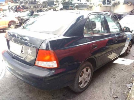 Vehiculo en el desguace: HYUNDAI ACCENT (LC) GL 4P