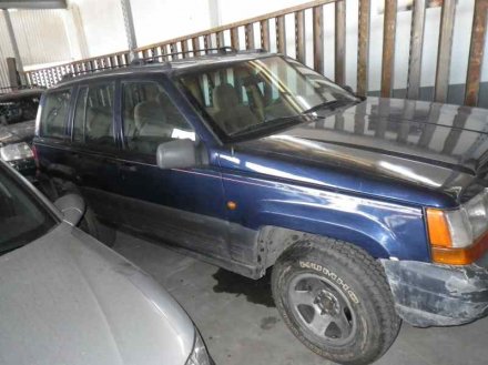 Vehiculo en el desguace: JEEP GR.CHEROKEE (ZJ)/(Z) 4.0 Laredo (Z)