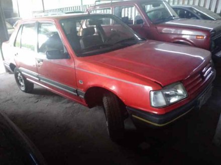 Vehiculo en el desguace: PEUGEOT 309 GR Bestline