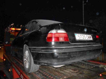 Vehiculo en el desguace: BMW SERIE 5 BERLINA (E39) 530d