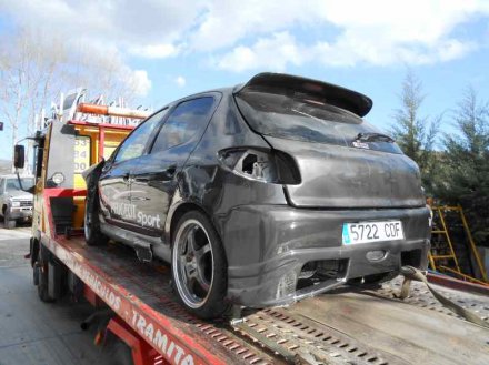 Vehiculo en el desguace: PEUGEOT 206 SW X-LINE