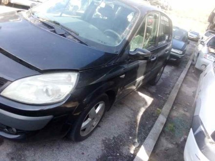 Vehiculo en el desguace: RENAULT SCENIC II Authentique