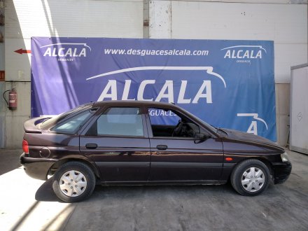 Vehiculo en el desguace: FORD ESCORT BERL./TURNIER Atlanta Berlina
