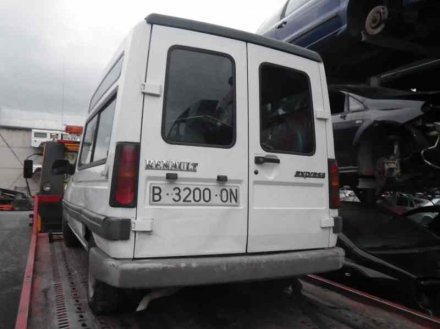 Vehiculo en el desguace: RENAULT RAPID/EXPRESS (F40) 1.9 D Transporter T55/64 (F40P)