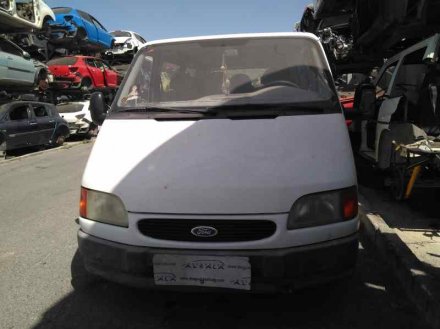 Vehiculo en el desguace: FORD TRANSIT, CAJA CERR. CORTO 95 FT 100 2.5