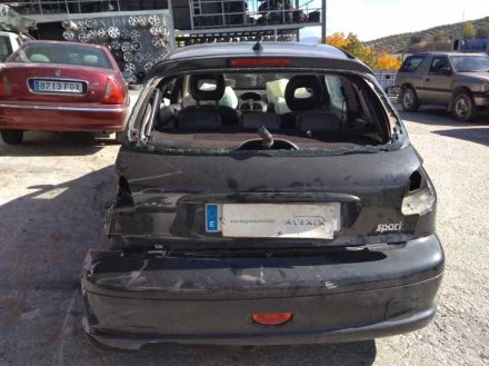 Vehiculo en el desguace: PEUGEOT 206 BERLINA GTI