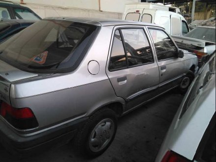 Vehiculo en el desguace: PEUGEOT 309 Básico