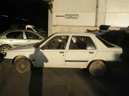 Vehiculo en el desguace: PEUGEOT 309 Graffic Diesel