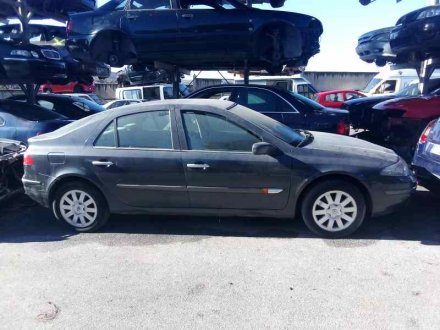 Vehiculo en el desguace: RENAULT LAGUNA II (BG0) Authentique