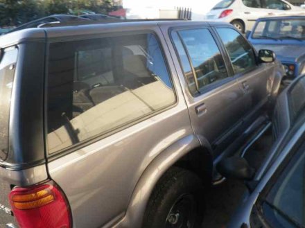 Vehiculo en el desguace: FORD EXPLORER 4.0