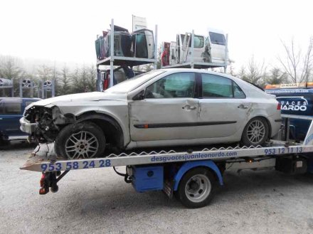 Vehiculo en el desguace: RENAULT LAGUNA (B56) 1.9 dCi RT