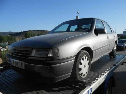 Vehiculo en el desguace: OPEL VECTRA A CD