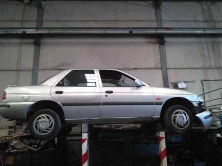 Vehiculo en el desguace: FORD ESCORT BERL./TURNIER CLX Berlina