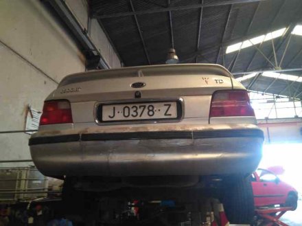 Vehiculo en el desguace: FORD ESCORT BERL./TURNIER CLX Berlina