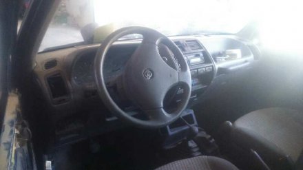 Vehiculo en el desguace: NISSAN TERRANO/TERRANO.II (R20) Comfort