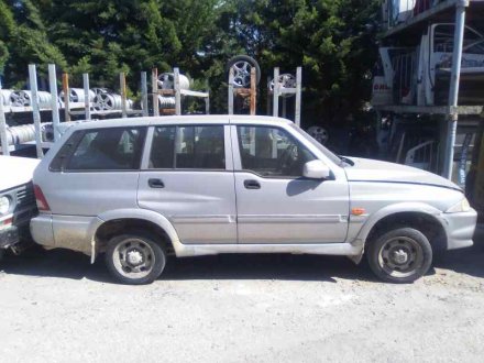 Vehiculo en el desguace: SSANGYONG MUSSO 2.3 TDI SX Millenium