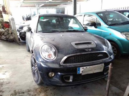 Vehiculo en el desguace: BMW MINI (R56) Cooper D