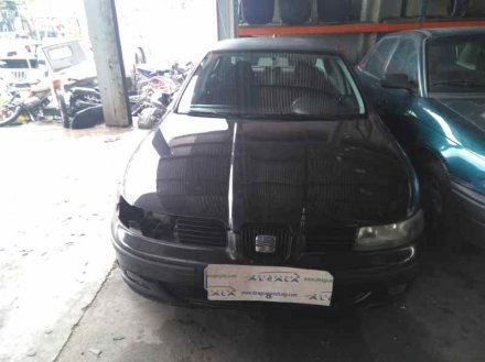 Vehiculo en el desguace: SEAT TOLEDO (1M2) Signo