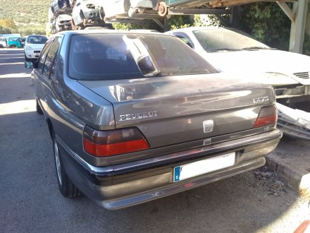 Vehiculo en el desguace: PEUGEOT 605 3.0 SV