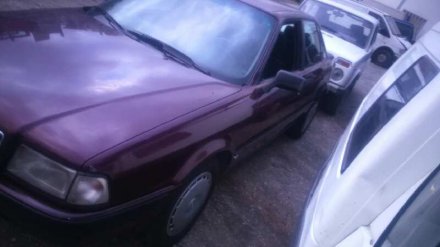 Vehiculo en el desguace: AUDI 80 AVANT Básico Berlina