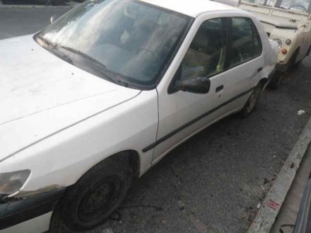 Vehiculo en el desguace: PEUGEOT 306 BERLINA 3/5 PUERTAS (S1) Style D