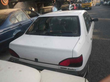 Vehiculo en el desguace: PEUGEOT 306 BERLINA 3/5 PUERTAS (S1) Style D
