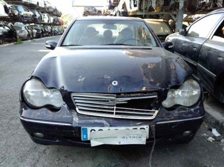 Vehiculo en el desguace: MERCEDES-BENZ CLASE C (W203) BERLINA 270 CDI (203.016)