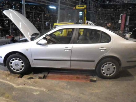 Vehiculo en el desguace: SEAT TOLEDO (1M2) Stella