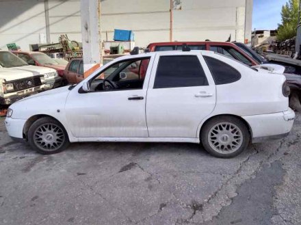 Vehiculo en el desguace: SEAT CORDOBA BERLINA (6K2) Stella