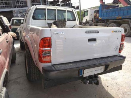 Vehiculo en el desguace: TOYOTA HILUX (KUN) Double Cab 4X4