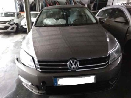 Vehiculo en el desguace: VOLKSWAGEN PASSAT LIM. (362) Advance BlueMotion