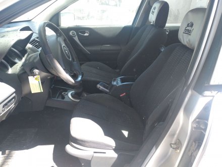 Vehiculo en el desguace: RENAULT MEGANE II CLASSIC BERLINA 1.5 dCi Diesel