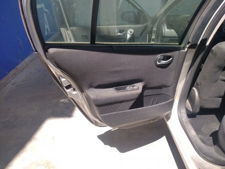 Vehiculo en el desguace: RENAULT MEGANE II CLASSIC BERLINA 1.5 dCi Diesel