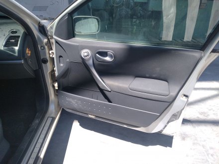 Vehiculo en el desguace: RENAULT MEGANE II CLASSIC BERLINA 1.5 dCi Diesel